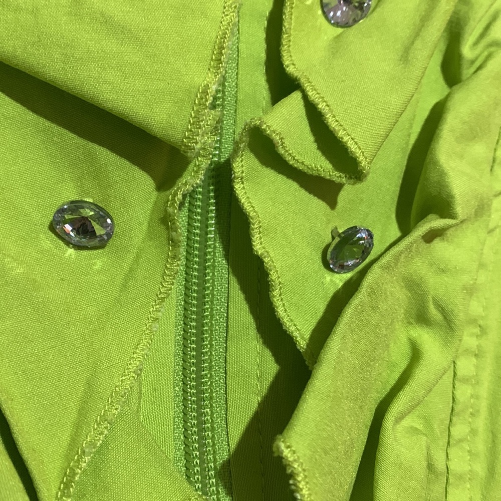 oh Yes Vest Green Rhinestone Buttons Zip Up Ruffle Front M - Picture 4 of 14